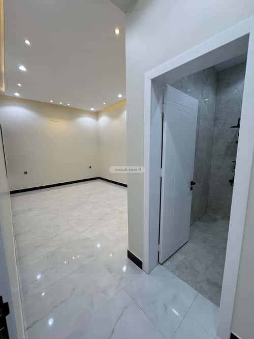 دور 214.38 متر مربع ب 6 غرف الورود، خميس مشيط