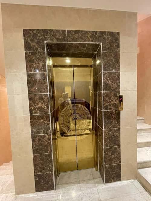 Building with 5 Floors Facing North Albohayrat, Makkah Al Mukarramah