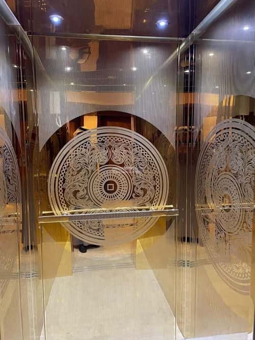 عمارة ب 5 أدوار واجهة شمالية البحيرات، مكة المكرمة