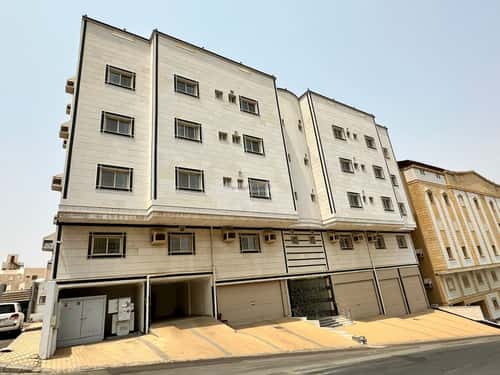 Building with 5 Floors Facing North Albohayrat, Makkah Al Mukarramah