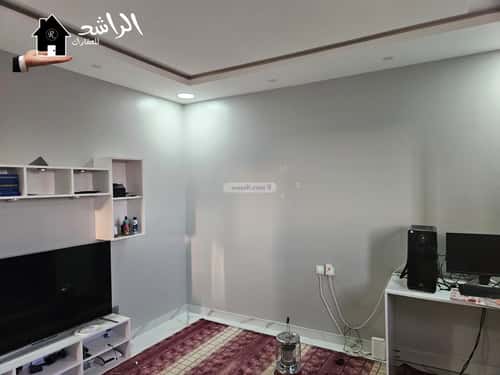 فيلا 400 متر مربع غربية على شارع 10م المروج، عنيزة