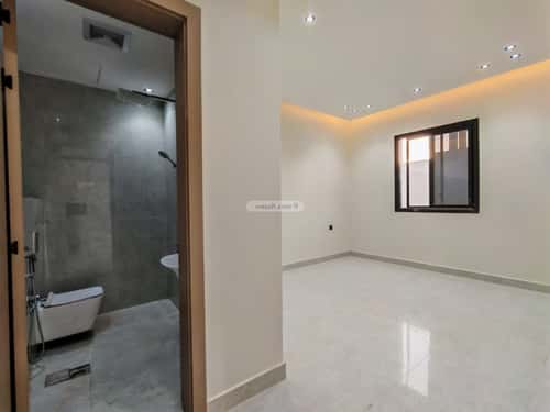 4 bedroom floor in Al Rimal