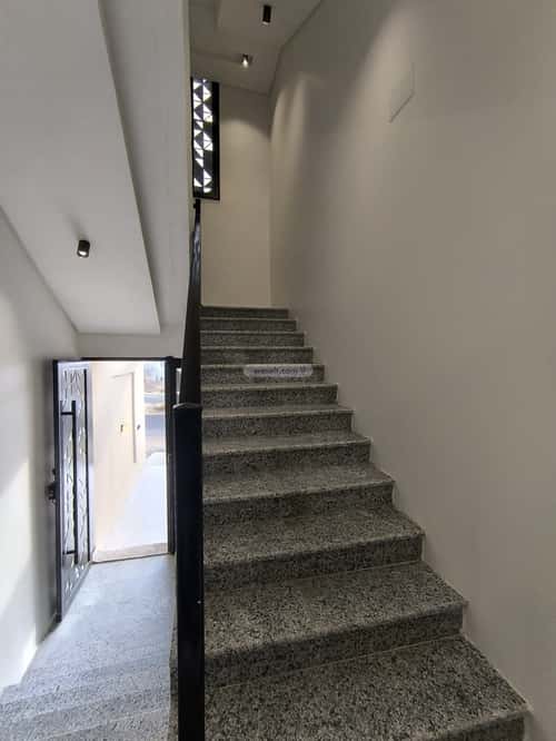 دور 308.48 متر مربع ب 10 غرف الوسام، خميس مشيط