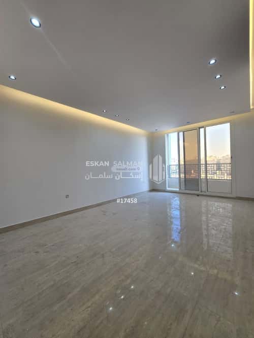 Apartment with 4 Bedrooms Al Noor, Aldammam