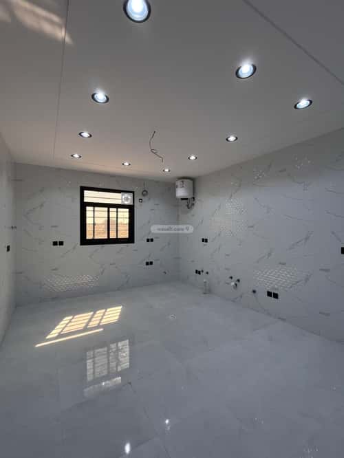 Floor 378 SQM with 7 bedrooms النور، خميس مشيط