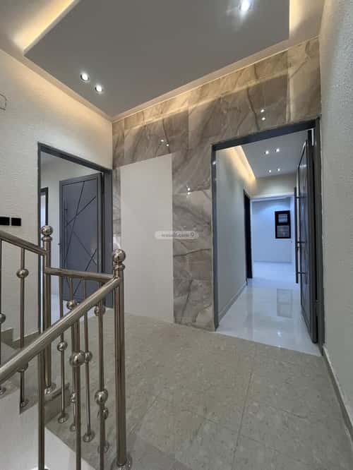 Floor 378 SQM with 7 Bedrooms The Light, Khamis Mushait