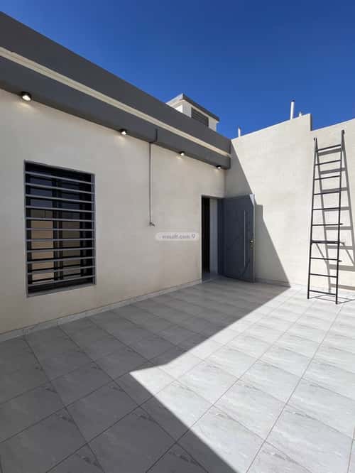 Floor 378 SQM with 7 Bedrooms The Light, Khamis Mushait