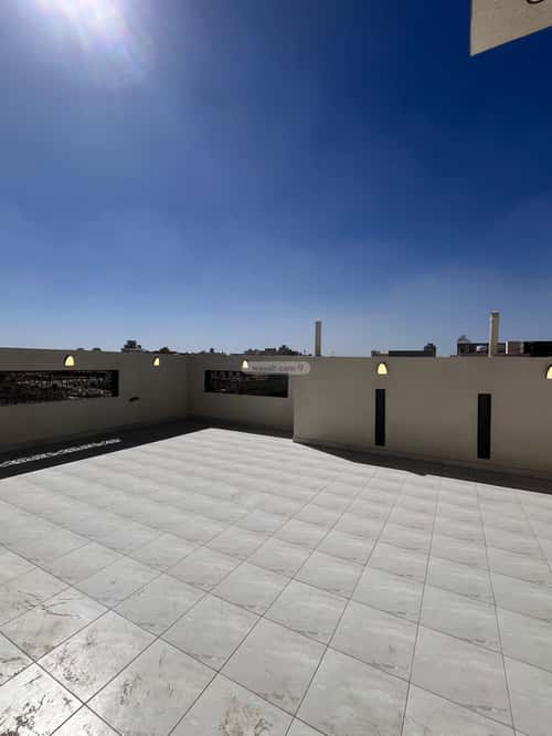 Floor 378 SQM with 7 bedrooms النور، خميس مشيط