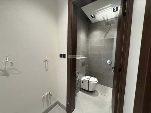 شقة ب 4 غرف إشبيلية، شرق الرياض، الرياض