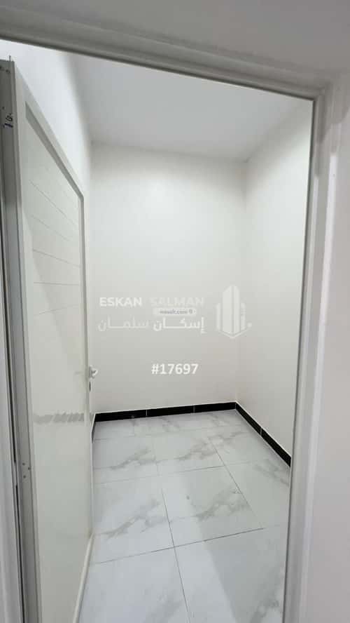 Villa 347 SQM facing North on 25m width street الروضة، نجران