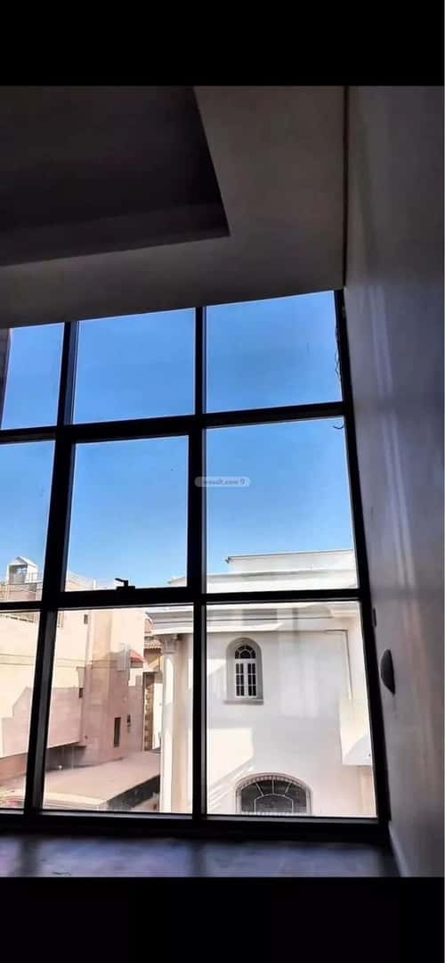 فيلا 325 متر مربع جنوبية على شارع 12م الشاطئ، شمال جدة، جدة