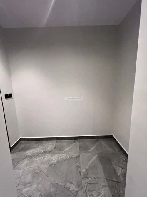 3 bedroom apartment in Al Zahra