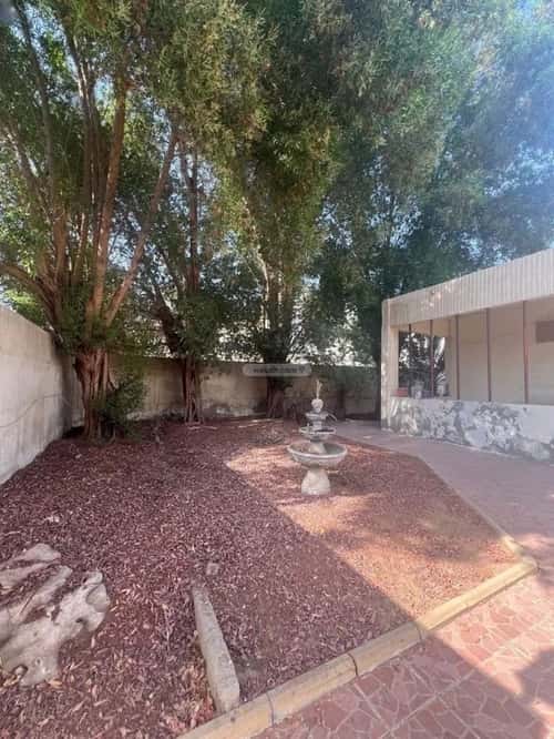 فيلا 845 متر مربع شمالية غربية على شارع 11م الحمراء، شمال جدة، جدة