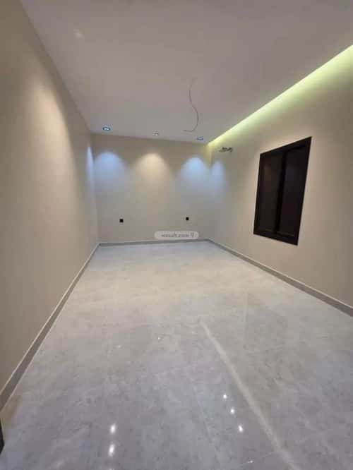 Villa 300 SQM Facing South on 15m Width Street Al Rahmanyah, East Jeddah, Jeddah