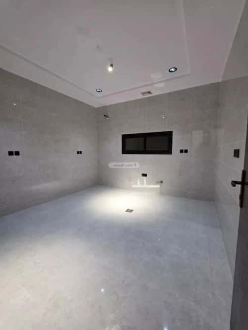 فيلا 300 متر مربع جنوبية على شارع 15م الرحمانية، شرق جدة، جدة