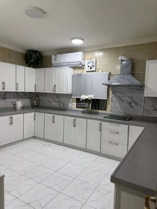 فيلا 375 متر مربع شرقية على شارع 15م النهضة، شمال جدة، جدة