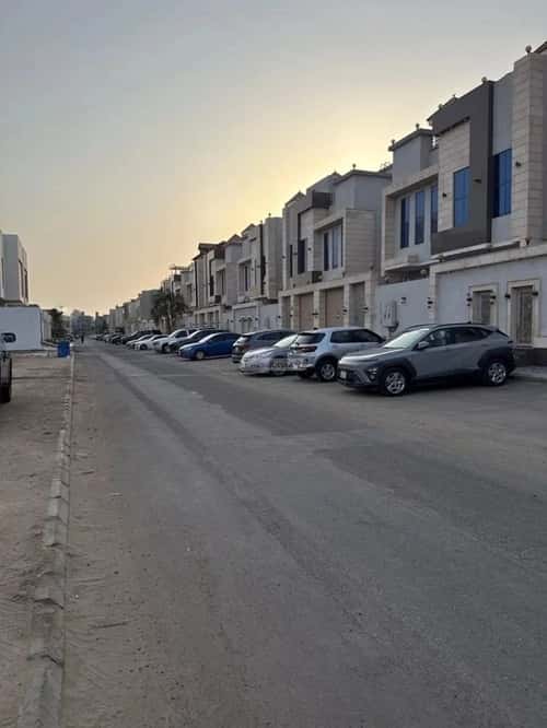 Land 694 SQM facing North East on 15m width street الزمرد، شمال جدة، جدة