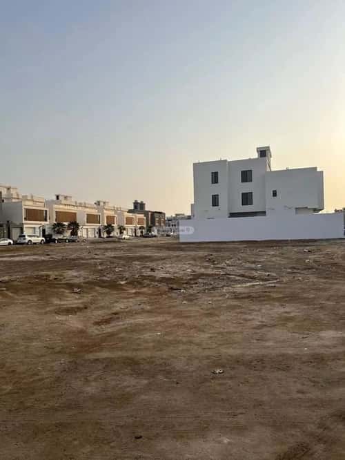 أرض 694.74 متر مربع شمالية شرقية على شارع 15م الزمرد، شمال جدة، جدة