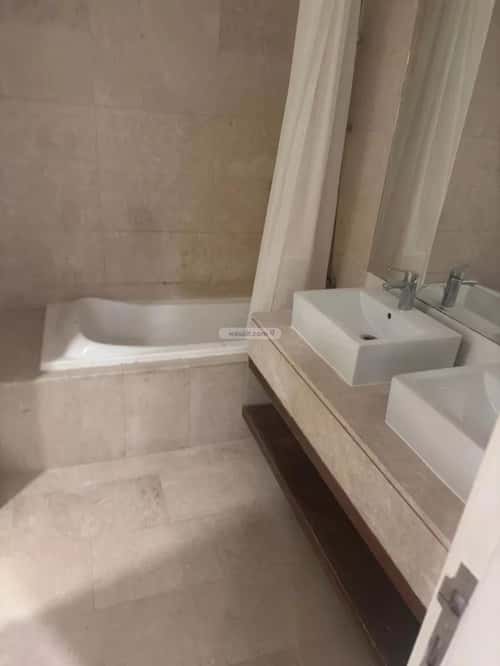 شقة 4 غرف في النهضة