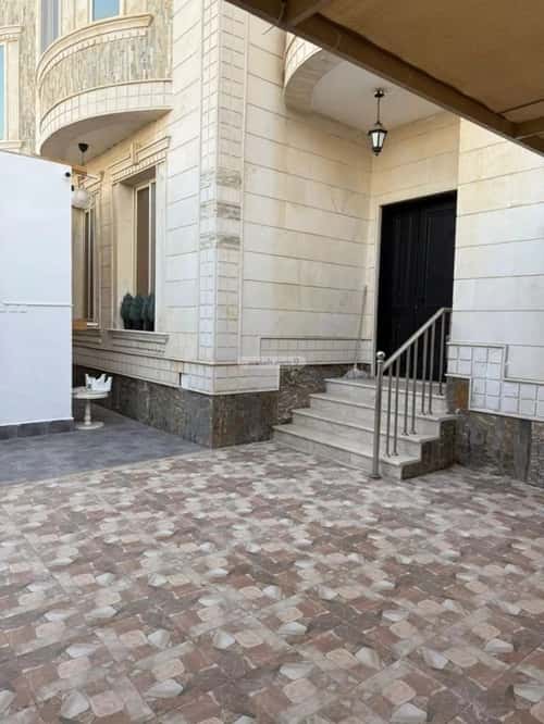 فيلا 500 متر مربع واجهة شرقية ب 5 غرف الياقوت، شمال جدة، جدة