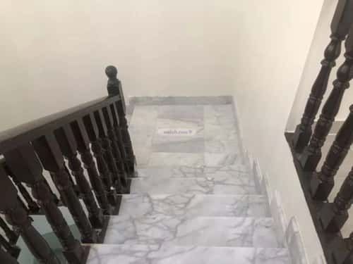 فيلا 250 متر مربع واجهة جنوبية ب 5 غرف الصواري، شمال جدة، جدة