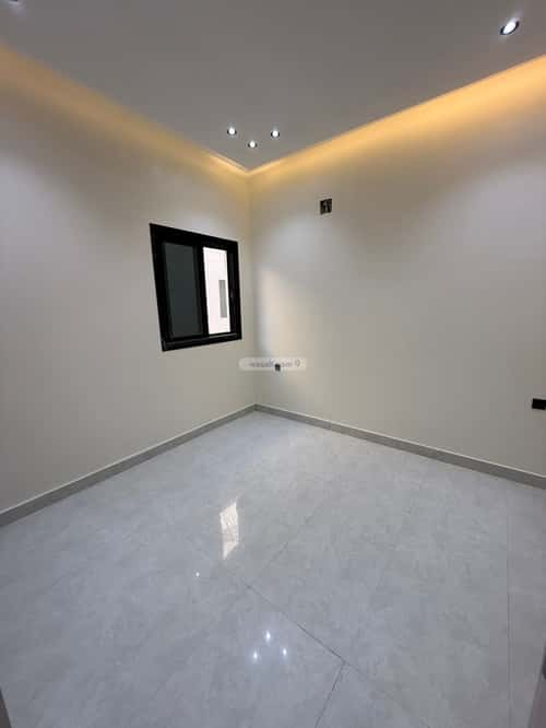 شقة 257 متر مربع ب 6 غرف الرمال، شرق الرياض، الرياض