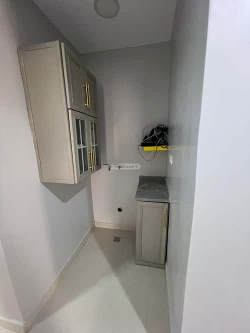 شقة ب 6 غرف الضباب، الدمام