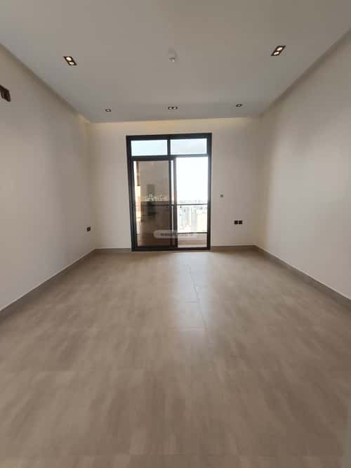 Apartment with 4 Bedrooms Al-Yarmuk, East Riyadh, Riyadh