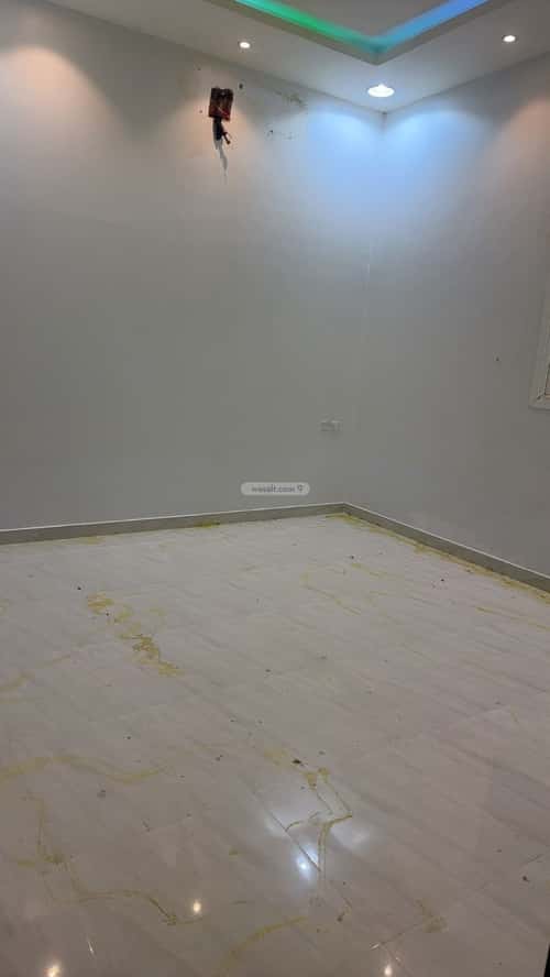 Apartment 450 SQM with 3 Bedrooms Twaeeq, West Riyadh, Riyadh