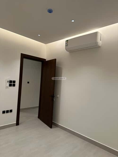 Apartment with 3 Bedrooms Al-Qairawan, North Riyadh, Riyadh