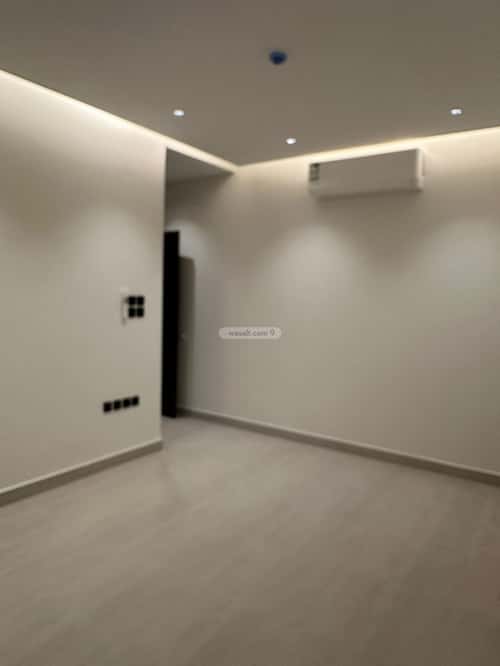 Apartment with 3 Bedrooms Al-Qairawan, North Riyadh, Riyadh