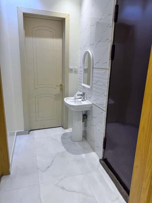 Apartment with 3 Bedrooms Al-Khaleej, East Riyadh, Riyadh