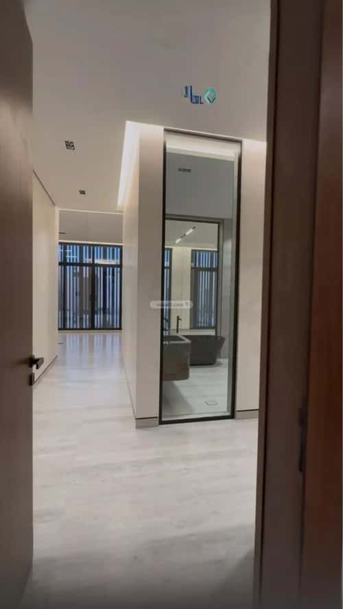 فيلا 512 متر مربع جنوبية على شارع 15م قرطبة، بريدة