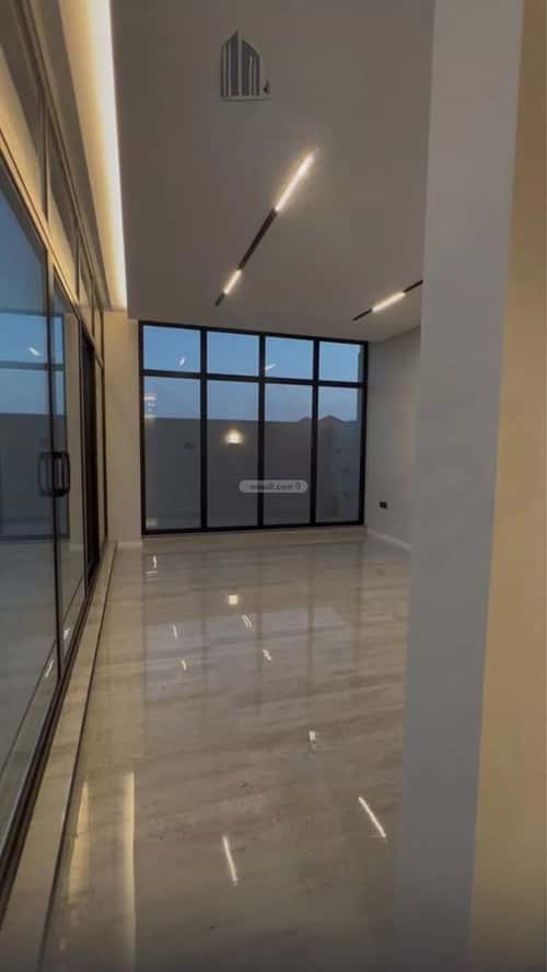 فيلا 512 متر مربع جنوبية على شارع 15م قرطبة، بريدة