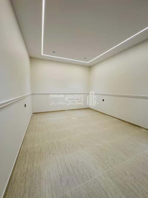 فيلا 326 متر مربع شرقية على شارع 12م Al Rahbah, Alttayif