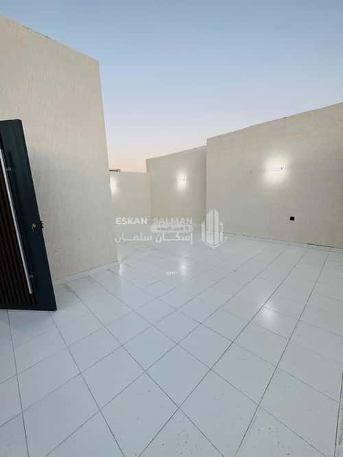 فيلا 326 متر مربع شرقية على شارع 12م Al Rahbah, Alttayif