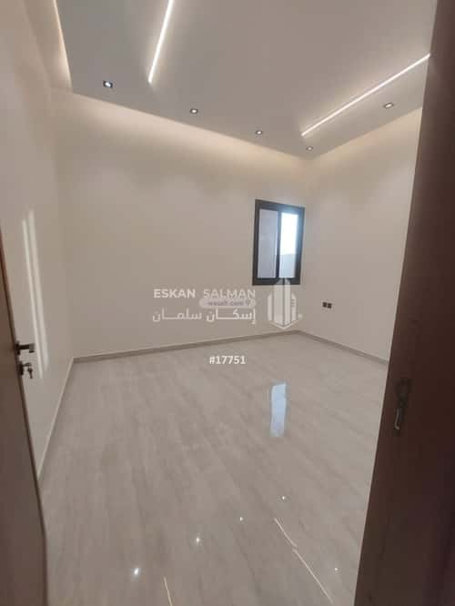 فيلا 702.6 متر مربع شمالية شرقية على شارع 15م ظهرة لبن، غرب الرياض، الرياض