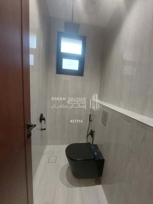 فيلا 702.6 متر مربع شمالية شرقية على شارع 15م ظهرة لبن، غرب الرياض، الرياض