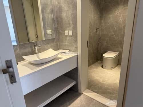 Apartment with 6 Bedrooms Al-Wisam, North Jeddah, Jeddah