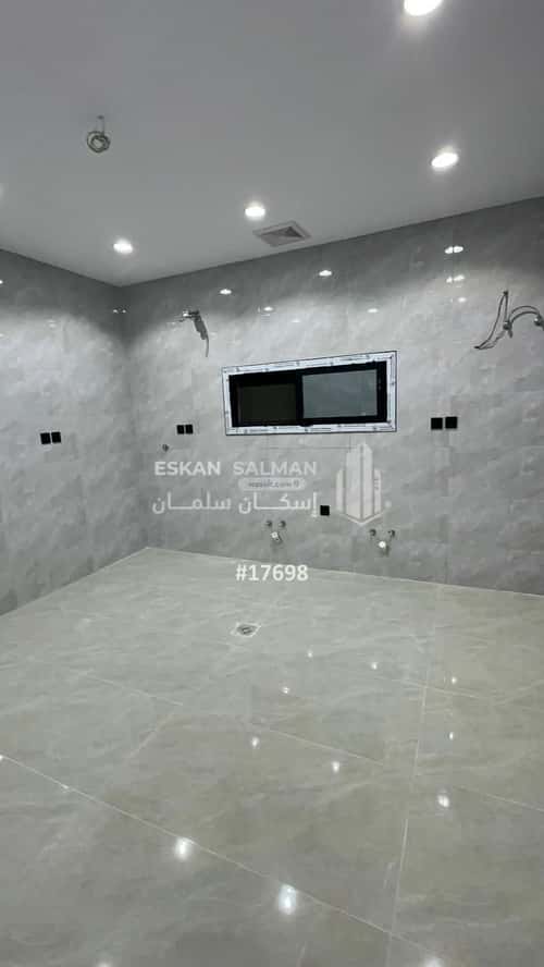 فيلا 300 متر مربع غربية على شارع 17م الرحمانية، شرق جدة، جدة