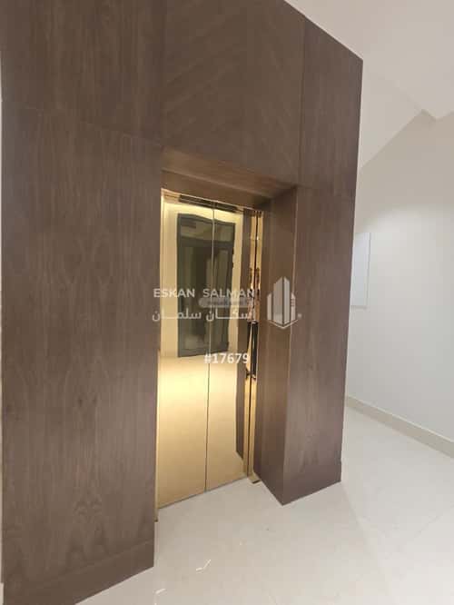 فيلا 240 متر مربع شمالية على شارع 20م النهضة، شرق الرياض، الرياض