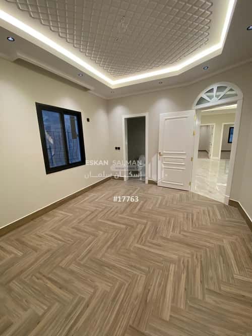 فيلا 437.5 متر مربع شمالية على شارع 30م الشراع، الخبر