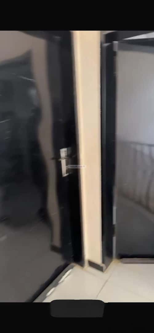 شقة 3 غرف في الرمال