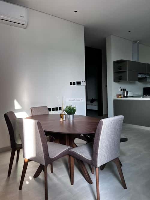 Apartment with 4 Bedrooms Ash-Shohda, East Riyadh, Riyadh