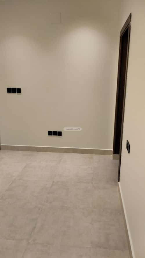 فيلا 375 متر مربع واجهة غربية ب 8 غرف الصحافة، شمال الرياض، الرياض