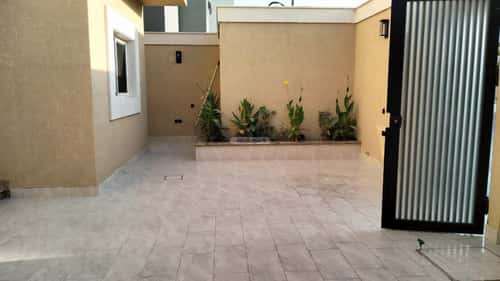 فيلا 375 متر مربع واجهة غربية ب 8 غرف الصحافة، شمال الرياض، الرياض