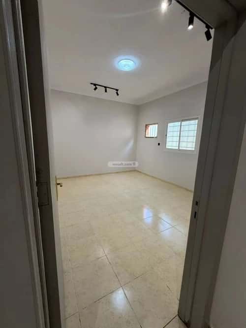 Apartment with 3 Bedrooms Al-Muanisiyah, East Riyadh, Riyadh