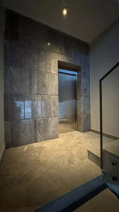 شقة 4 غرف في العارض