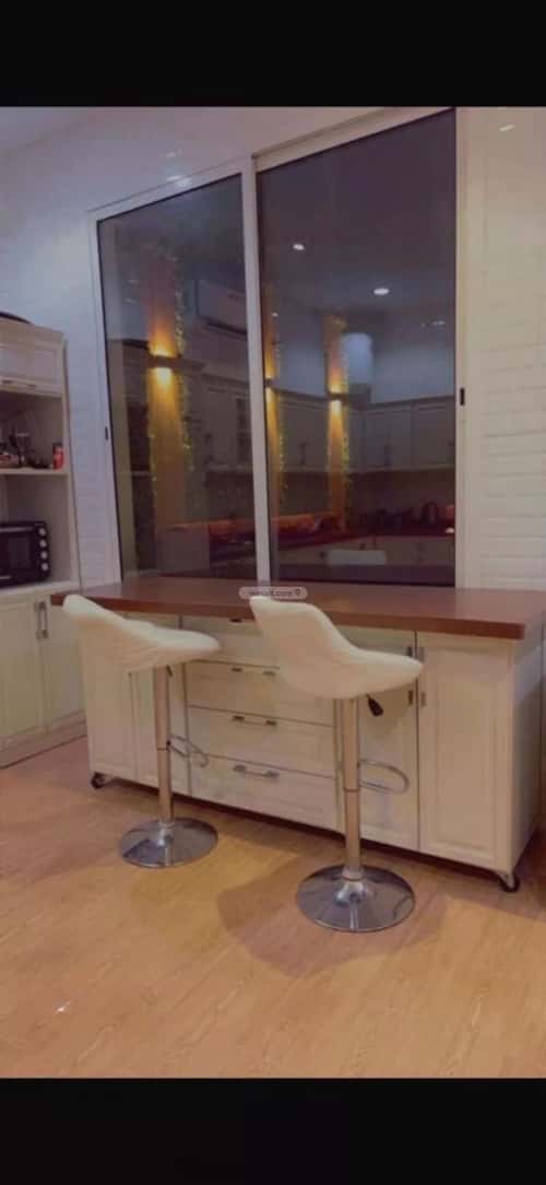 فيلا 345 متر مربع واجهة شرقية ب 3 غرف المهدية، غرب الرياض، الرياض