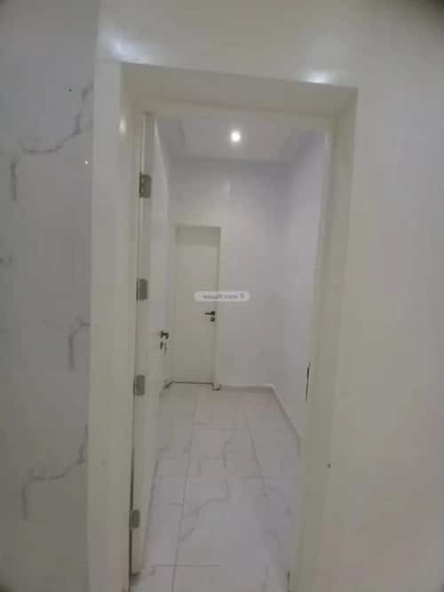 2 bedroom apartment in Dhahrat Laban